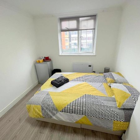 Lilleshall Rooms Mitcham Εξωτερικό φωτογραφία