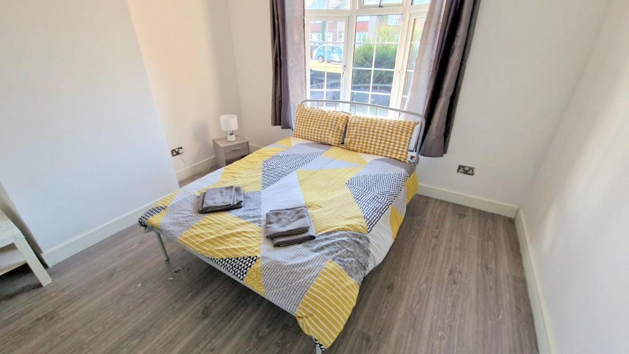 Lilleshall Rooms Mitcham Εξωτερικό φωτογραφία